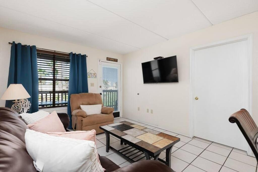 סאות' פאדרה איילנד 2 Bed 2 Bath Condo By Beach With Resort Pool מראה חיצוני תמונה